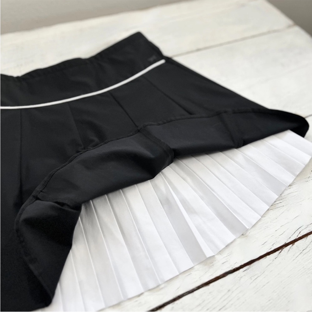 PXG Parsons Xtreme Golf Womens Small Two-In-One Pleated Skirt Skort Black $175 - Picture 7 of 16